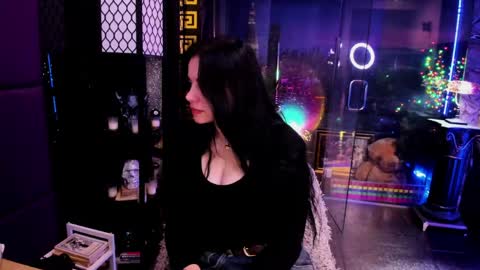 Snapshot of alma_pearl chatting on 2, 6, 2026 Alma online show from 2, 6, 2026