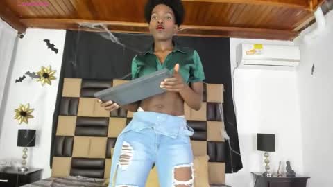   online show from 3, 11, 2025