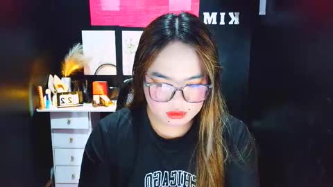 Snapshot of almirablont13 chatting on 22, 12, 2025 Almira online show from 22, 12, 2025