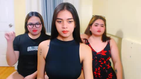 Snapshot of almirablont13 chatting on 23, 3, 2026 Almira online show from 23, 3, 2026