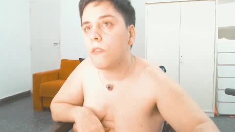 Snapshot of almondonwheels chatting on 10, 3, 2025 Almond online show from 10, 3, 2025