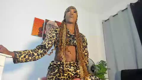 Snapshot of alondra_bigcockxxx chatting on 21, 7, 2026 alondra online show from 21, 7, 2026