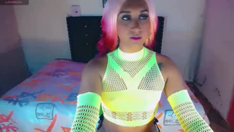 Snapshot of alondragill_ chatting on 13, 5, 2026 alondragill_ online show from 13, 5, 2026