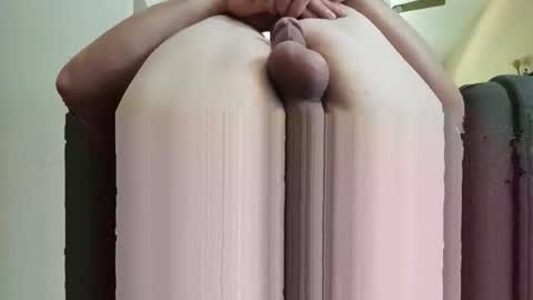 Snapshot of alpha_amante chatting on 6, 11, 2025 EatThatAzz online show from 6, 11, 2025