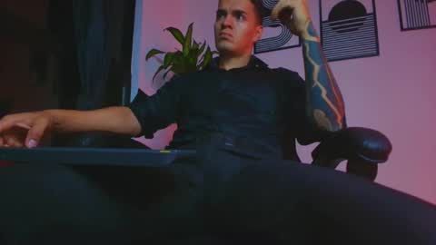 alpha_dominus_ online show from 19, 5, 2026