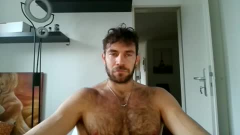 alphah_hunk online show from 3, 12, 2025