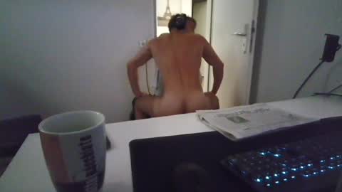 Snapshot of alphah_hunk chatting on 4, 7, 2026 alphah_hunk online show from 4, 7, 2026