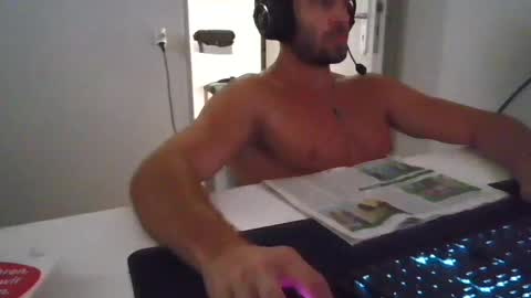 Snapshot of alphah_hunk chatting on 17, 7, 2026 alphah_hunk online show from 17, 7, 2026