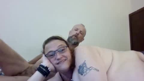 alphaluna709 online show from 4, 11, 2025