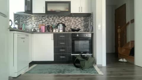 AlphAndre online show from 1, 2, 2025