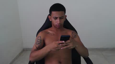 alphas_latins online show from 18, 4, 2026