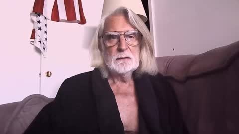 AlphaUniform online show from 14, 9, 2025