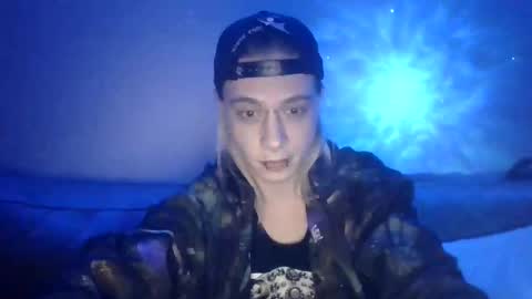 Snapshot of altboy010 chatting on 29, 12, 2024 altboy010 online show from 29, 12, 2024