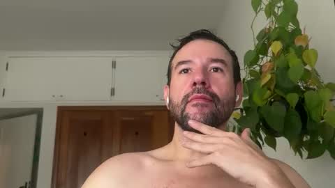 Snapshot of alto1e90br chatting on 17, 12, 2025 alto1e90br online show from 17, 12, 2025