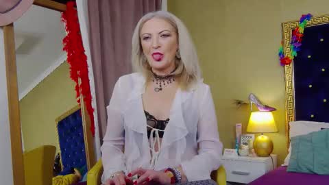 Alura Jenson online show from 4, 12, 2025