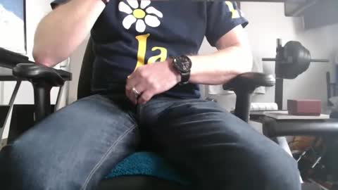 alwaysupforit12 online show from 8, 1, 2026