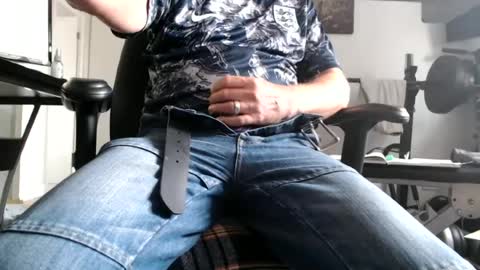 Snapshot of alwaysupforit12 chatting on 5, 7, 2026 alwaysupforit12 online show from 5, 7, 2026