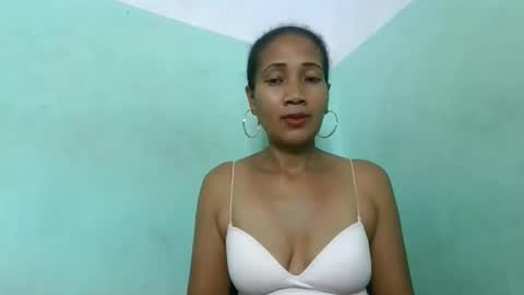 Snapshot of alyahtah chatting on 6, 6, 2026 alyahtah online show from 6, 6, 2026