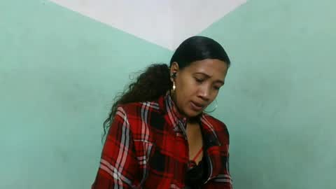 Snapshot of alyahtah chatting on 23, 6, 2026 alyahtah online show from 23, 6, 2026