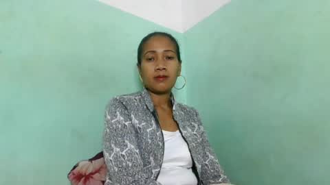 Snapshot of alyahtah chatting on 24, 6, 2026 alyahtah online show from 24, 6, 2026