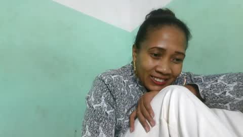 Snapshot of alyahtah chatting on 24, 6, 2026 alyahtah online show from 24, 6, 2026