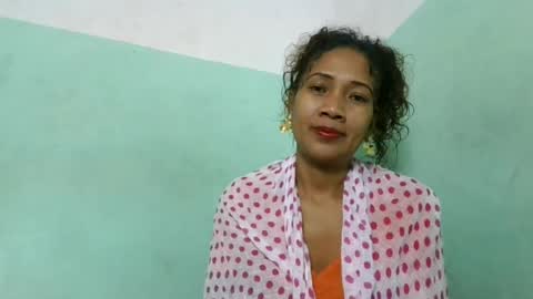 Snapshot of alyahtah chatting on 1, 7, 2026 alyahtah online show from 1, 7, 2026