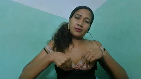 Snapshot of alyahtah chatting on 7, 7, 2026 alyahtah online show from 7, 7, 2026