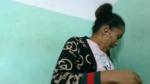 Snapshot of alyahtah chatting on 11, 7, 2026 alyahtah online show from 11, 7, 2026