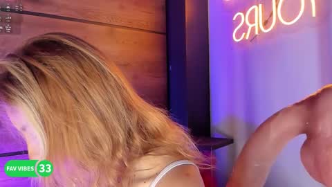 Alya online show from 28, 11, 2025