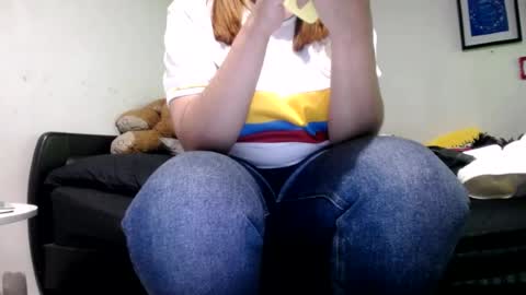 Snapshot of alynfoxx chatting on 18, 6, 2026 Alyn Maria online show from 18, 6, 2026