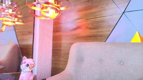 sopie online show from 17, 2, 2025