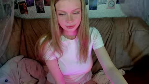 Snapshot of alysameow chatting on 30, 5, 2026 Alysa 7GMT online show from 30, 5, 2026