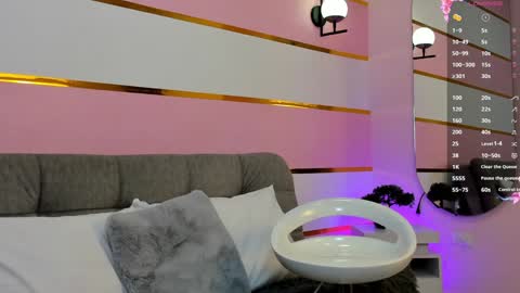alyson_johnson16 online show from 17, 12, 2024