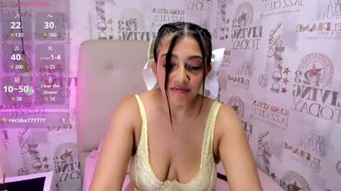  ALYSSA   online show from 6, 2, 2025