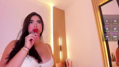 Snapshot of alyssa_vargas chatting on 26, 9, 2025 alyssa online show from 26, 9, 2025
