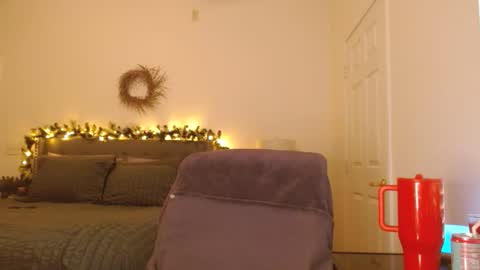 Snapshot of alyssiaamorexo chatting on 2, 12, 2025 Alyssiaamorexo online show from 2, 12, 2025