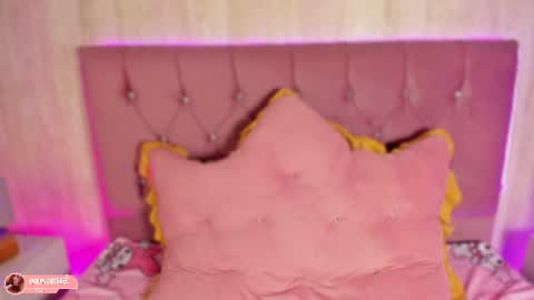 Alyy online show from 15, 4, 2026