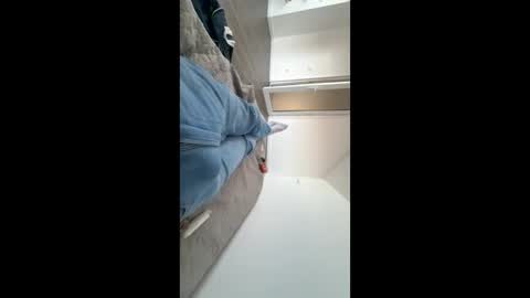 Snapshot of alzuhki chatting on 2, 11, 2025 alzuhki online show from 2, 11, 2025