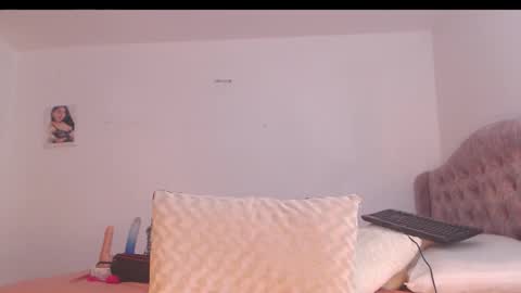 valentia online show from 1, 11, 2025