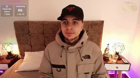 Amadeo Wild online show from 25, 1, 2025