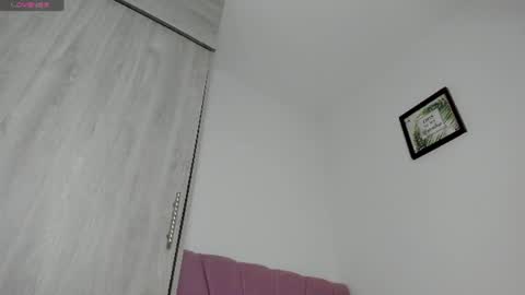 Snapshot of amaia_mendoza chatting on 25, 6, 2026 Amaia Mendoza online show from 25, 6, 2026