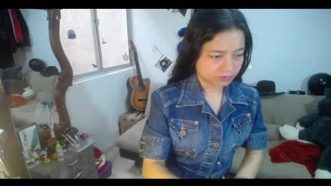 Snapshot of amaia_t chatting on 5, 6, 2026 Amaia online show from 5, 6, 2026