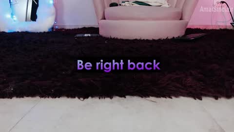 Amai  Sinclair  online show from 11, 9, 2025