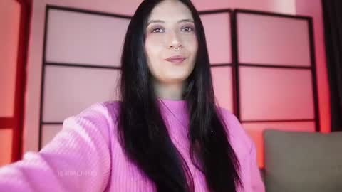 Amai  Sinclair  online show from 21, 7, 2026