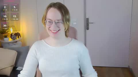Hi im Amanda online show from 26, 3, 2026