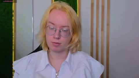 Hi im Amanda online show from 31, 5, 2026