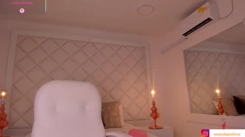 Snapshot of amanda_colin chatting on 11, 10, 2025 Amanda online show from 11, 10, 2025