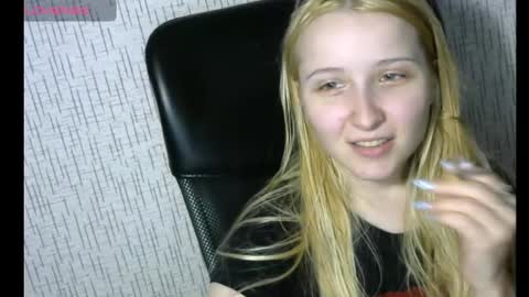 Snapshot of amanda_sherr chatting on 24, 12, 2024 Amanda online show from 24, 12, 2024