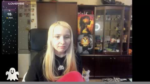 Snapshot of amanda_sherr chatting on 5, 11, 2025 Amanda online show from 5, 11, 2025