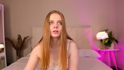 Snapshot of amanda_stele chatting on 8, 11, 2025 Amanda online show from 8, 11, 2025